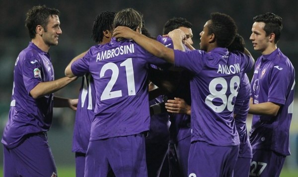  紫百合佛罗伦萨状态回暖，主场三球完胜中游球队