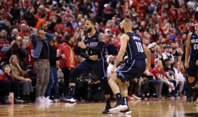  班切罗准绝杀魔术险胜活塞  