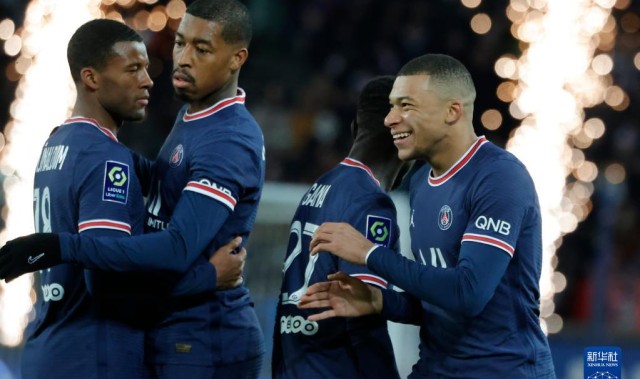  巴黎圣日耳曼青训出品，新星首次入选国家队大名单  