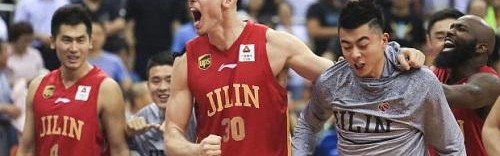  西汉姆联绝杀时刻显韧性，铁锤帮延续不败神话