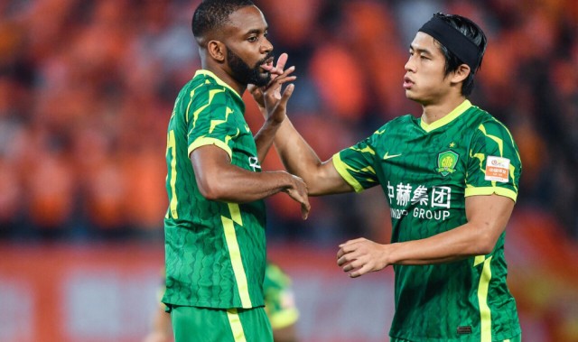  法国国脚租借回归老东家救主  