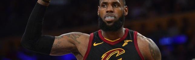  詹姆斯常规赛总得分突破四万分大关  